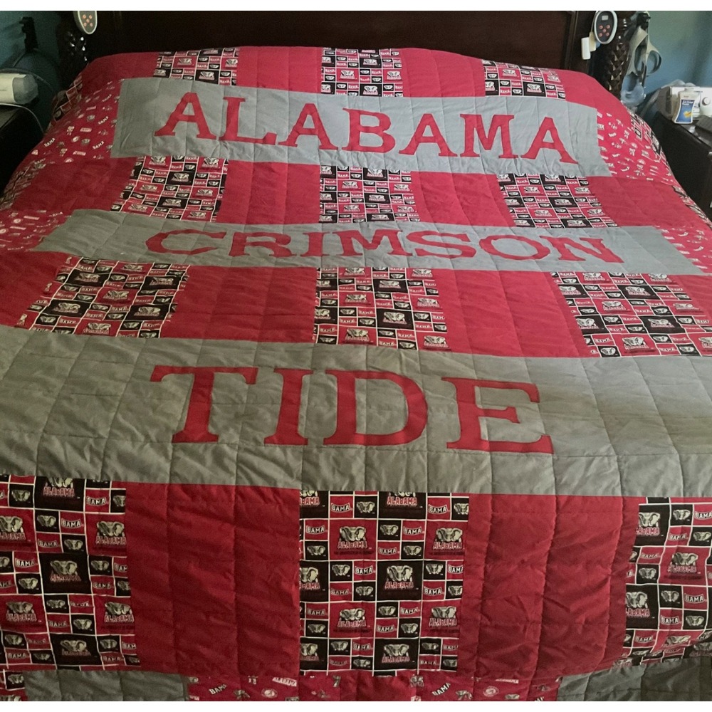 ALABAMA CRIMSON TIDE QUILT/BEDSPREAD KING HANDMADE 108" x 106" OVERSIZED- COTTON
